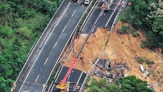 广东梅大高速路面塌方灾害已致36人死亡